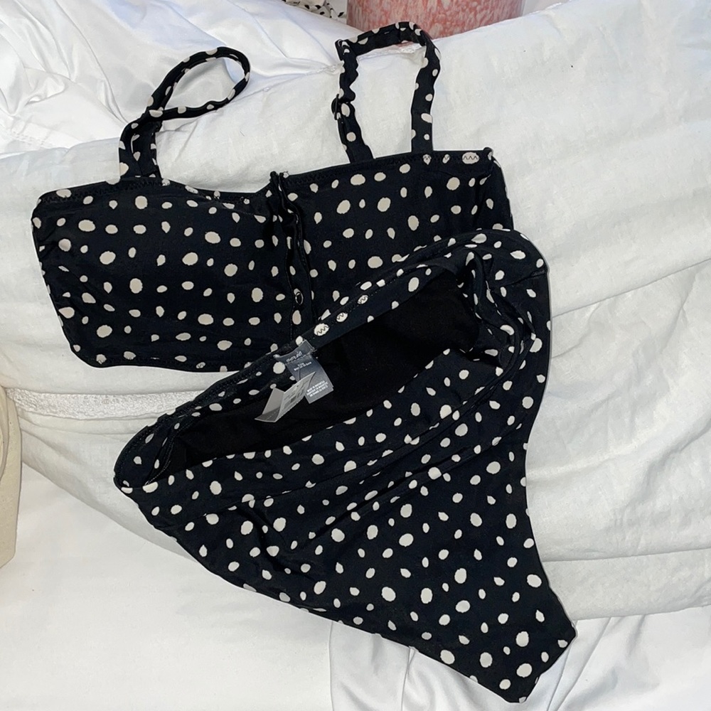 Aerie swim set size M